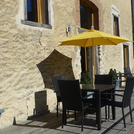 Couette-café Clos De Mont July, Architecture Xviiie Au Cœur De La Nature *